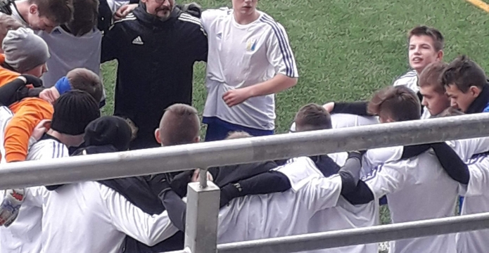 OLIMPIA ELBLĄG GRAŁA Z ARKĄ (ROCZNIK 2004)