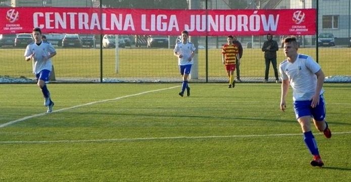 Zwycięstwo w CLJ U-15