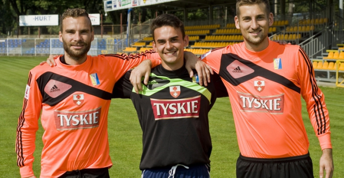 W żółto-biało-niebieskich barwach: bramkarze
