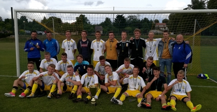 REALIA PO SPADKU Z CLJ U-17