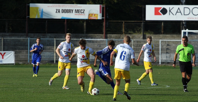 Zwycięstwo w Centralnej Lidze Juniorów, porażka rezerw w Gągławkach
