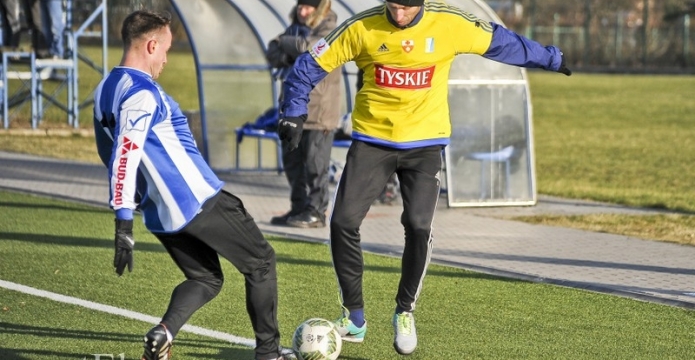 Osiem bramek w pierwszym sparingu