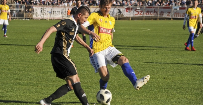 Bardzo zimny prysznic (video)