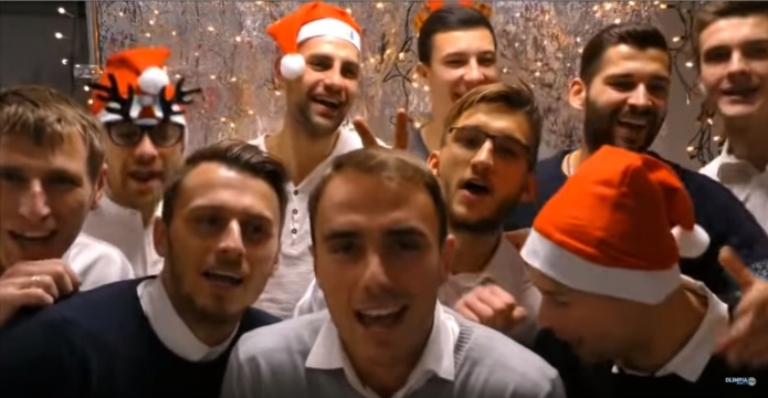 "OLIMPIJSKIE DZWONKI" PODBIJAJĄ INTERNET